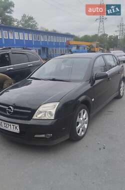 Хэтчбек Opel Signum 2004 в 