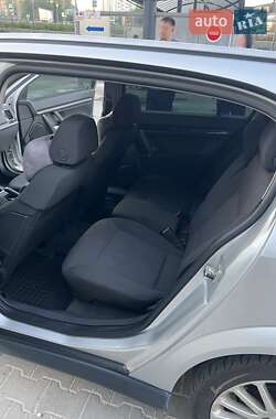Хэтчбек Opel Signum 2003 в 