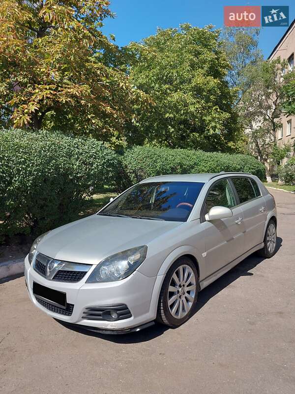 Opel Signum 2008