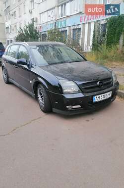Хетчбек Opel Signum 2003 в 