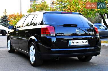 Хэтчбек Opel Signum 2003 в 
