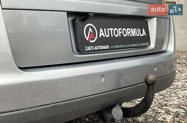 Хэтчбек Opel Signum 2004 в 