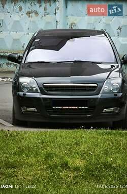 Хетчбек Opel Signum 2004 в Луцьку