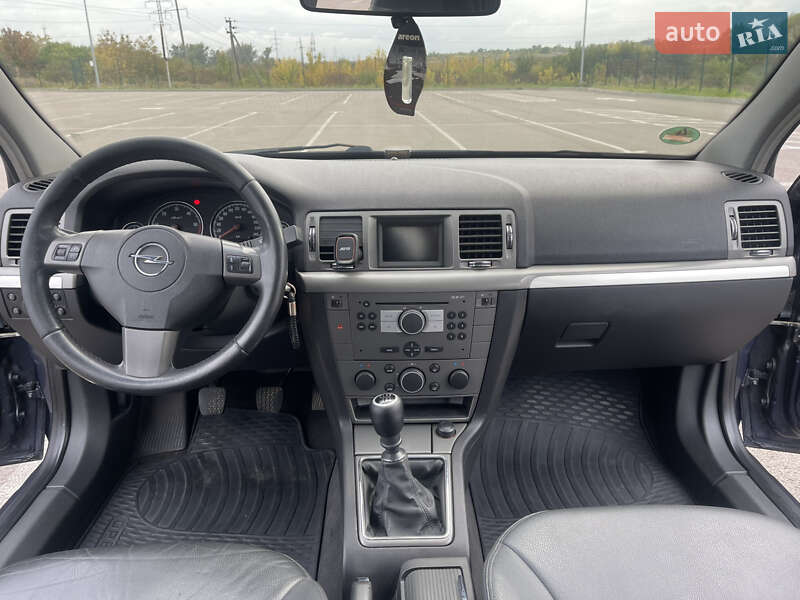 Хэтчбек Opel Signum 2007 в Ровно фото 7 Хэтчбек Opel Signum 2007 в Ровно