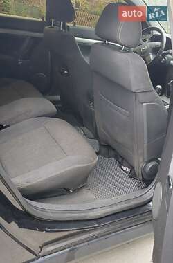 Хэтчбек Opel Signum 2005 в 