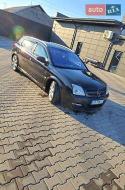 Хетчбек Opel Signum 2003 в Звенигородці