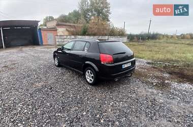 Хэтчбек Opel Signum 2005 в 