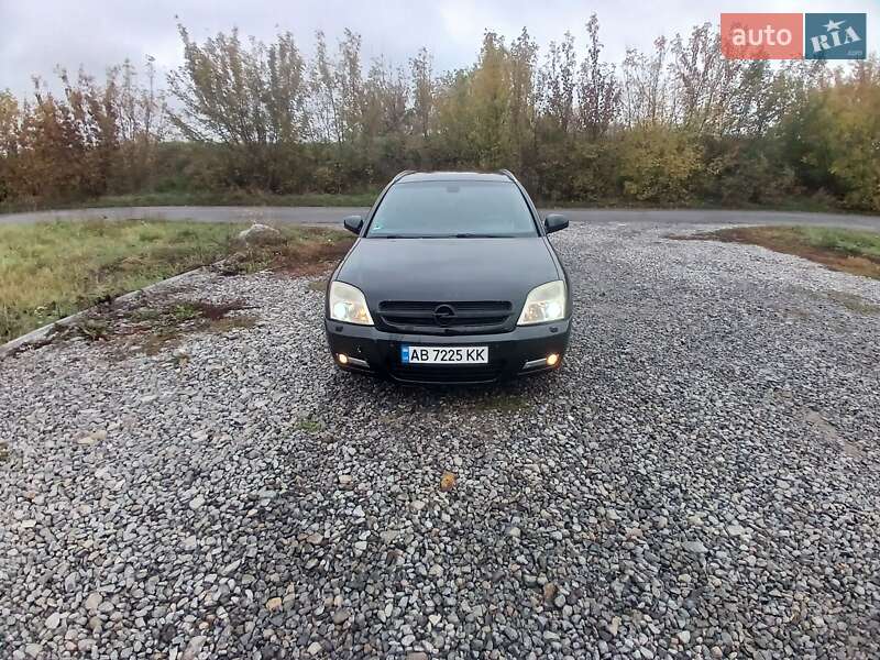 Хэтчбек Opel Signum 2005 в 