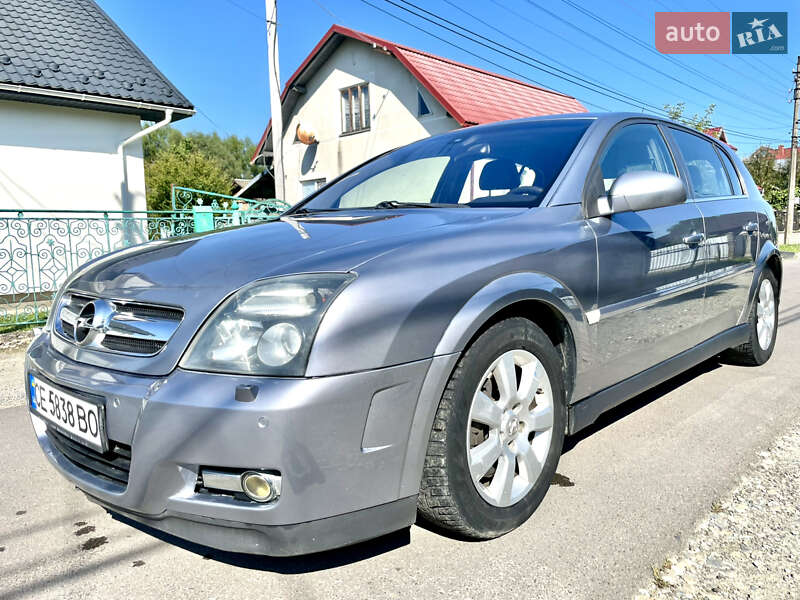 Хетчбек Opel Signum 2004 в Коломиї