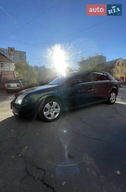 Хетчбек Opel Signum 2004 в 