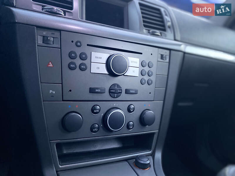 Хетчбек Opel Signum 2007 в Миколаєві