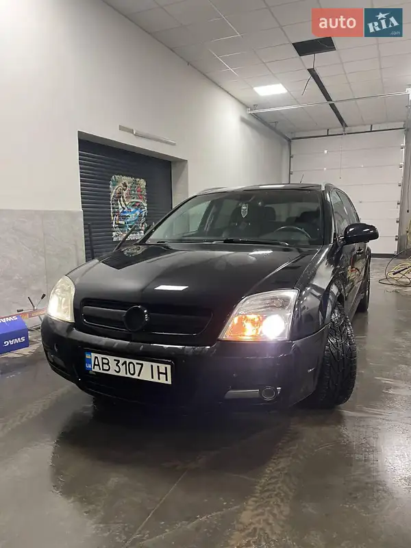 Opel Signum 2004