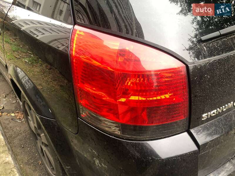 Хетчбек Opel Signum 2008 в Львові