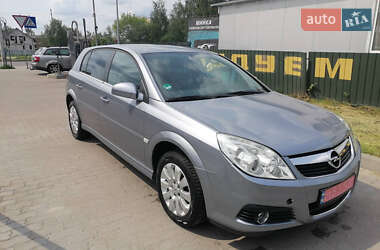 Хетчбек Opel Signum 2006 в Львові