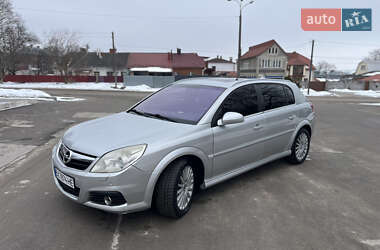 Хэтчбек Opel Signum 2007 в Каменец-Подольском