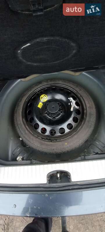 Хэтчбек Opel Signum 2006 в Александровке