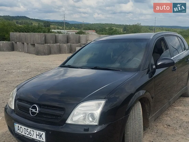 Opel Signum 2004