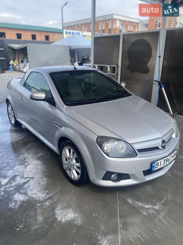 Кабріолет Opel Tigra 2005 в Полтаві