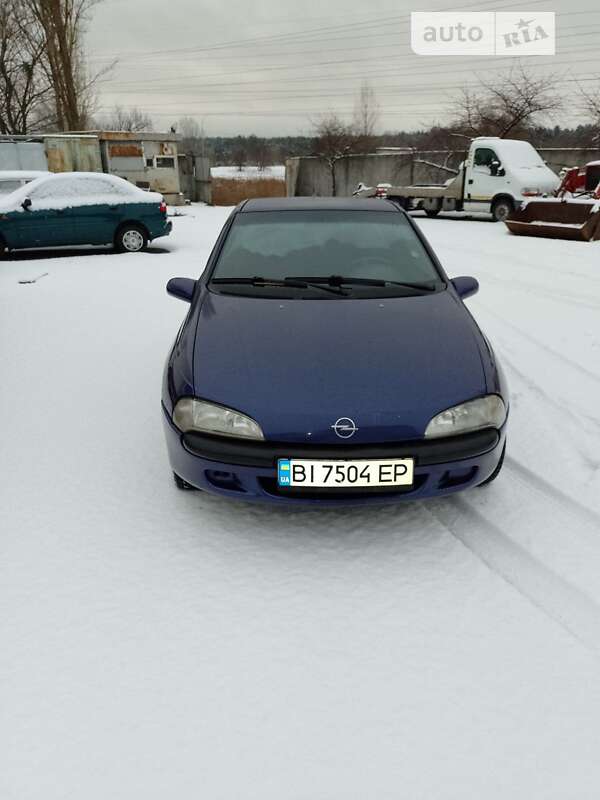 Купе Opel Tigra 1996 в Киеве