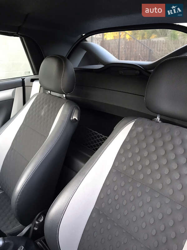Кабриолет Opel Tigra 2007 в Теребовле