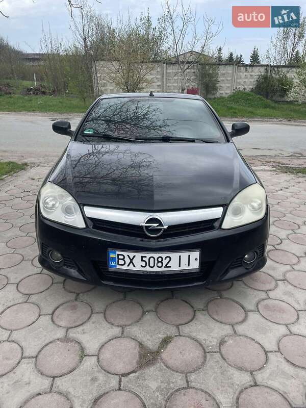 Opel Tigra 2006
