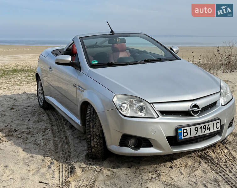 Кабриолет Opel Tigra 2007 в Полтаве