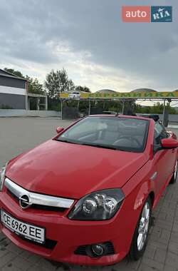 Кабриолет Opel Tigra 2005 в 