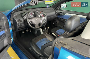 Кабриолет Opel Tigra 2005 в 