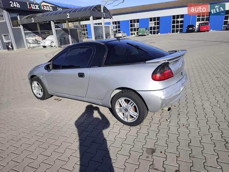 Купе Opel Tigra 1999 в Бучаче