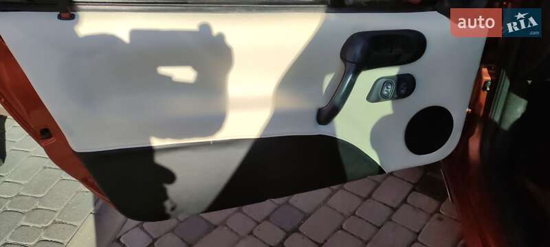 Купе Opel Tigra 1995 в Ивано-Франковске