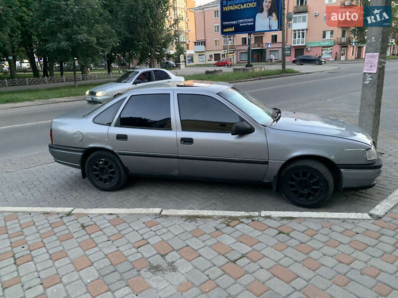 Опель веста 1998