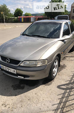 Седан Opel Vectra B 1998 в Могилев-Подольске