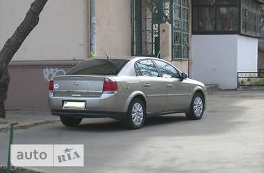 Седан Opel Vectra 2005 в Одесі