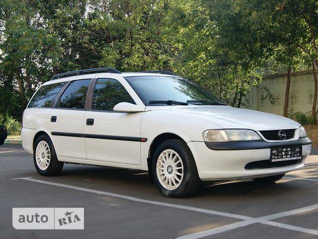 Универсал Opel Vectra 1997 в 