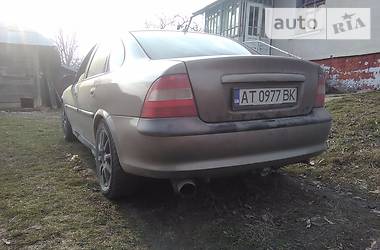 Седан Opel Vectra 1996 в Ивано-Франковске