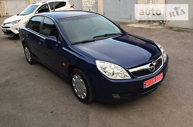 Седан Opel Vectra 2006 в Кременчуге