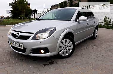 Седан Opel Vectra 2009 в Ивано-Франковске