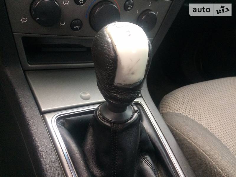 Седан Opel Vectra 2005 в Миколаєві