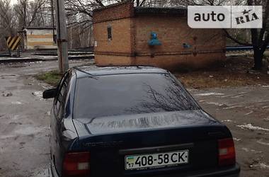 Седан Opel Vectra 1989 в Кременчуге