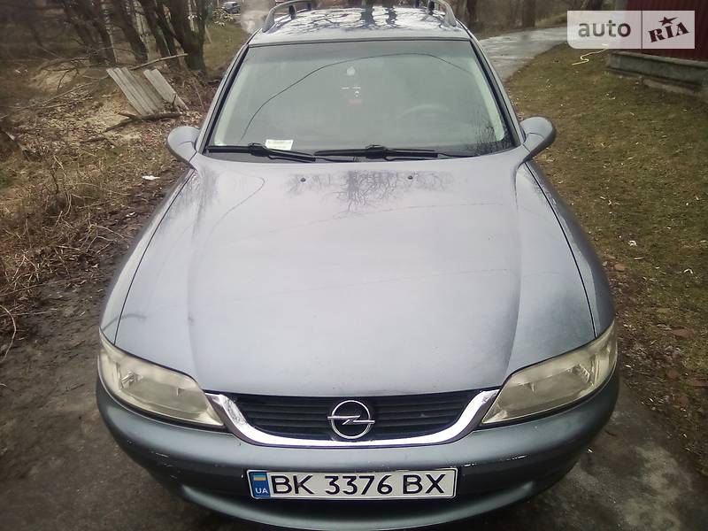 Универсал Opel Vectra 2001 в Ровно