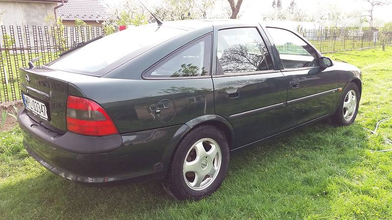  Opel Vectra 1998 в Луцьку