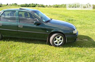 Седан Opel Vectra 1995 в Березному