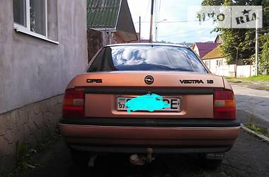 Седан Opel Vectra 1990 в Ужгороде