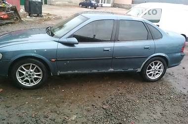 Седан Opel Vectra 1998 в Львове