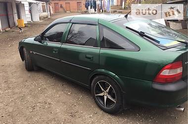 Хэтчбек Opel Vectra 1996 в Хмельницком