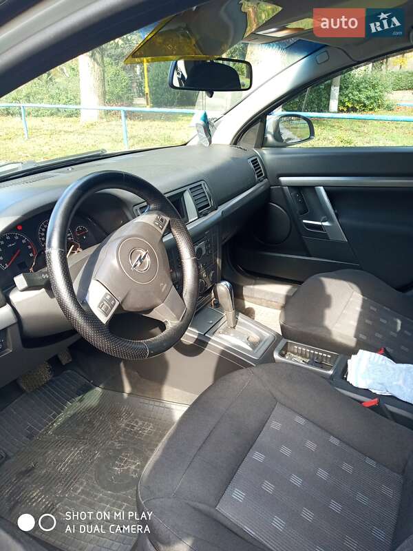 Седан Opel Vectra 2005 в Марганце фото 7 Седан Opel Vectra 2005 в Марганце