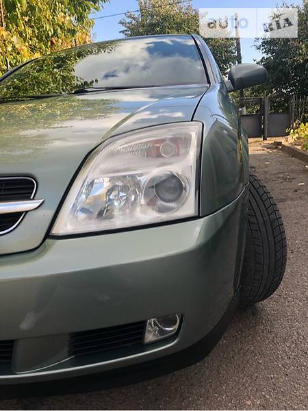 Седан Opel Vectra 2004 в Врадиевке
