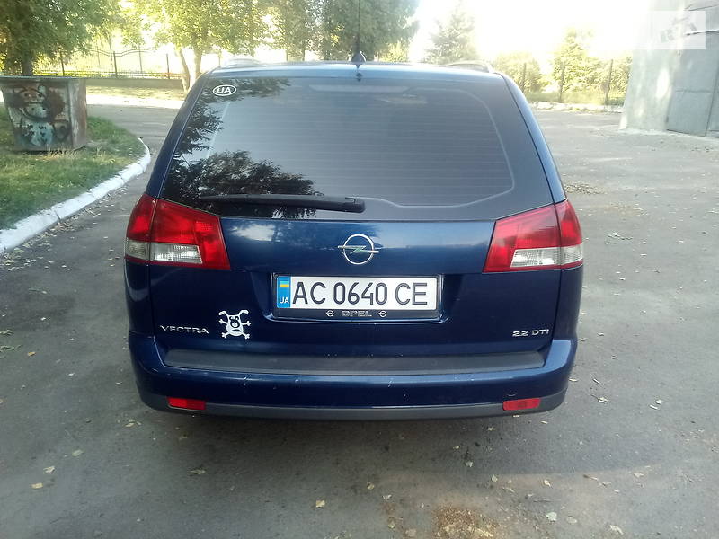 Універсал Opel Vectra 2004 в Нововолинську