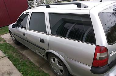 Универсал Opel Vectra 1998 в Львове