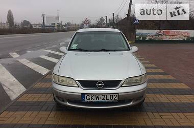 Седан Opel Vectra 2001 в Киеве